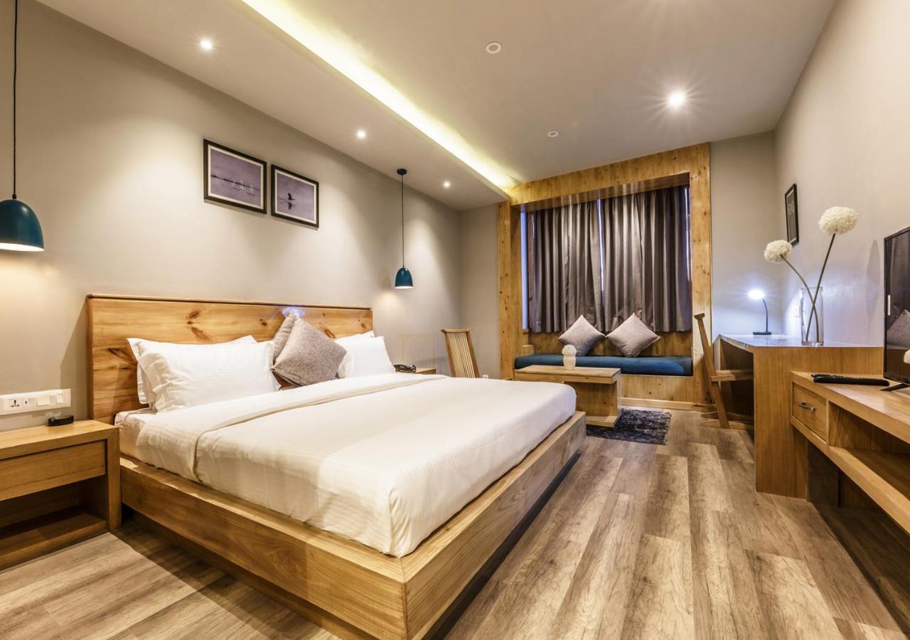 The Bodhi Tree Hotel Лех Екстериор снимка